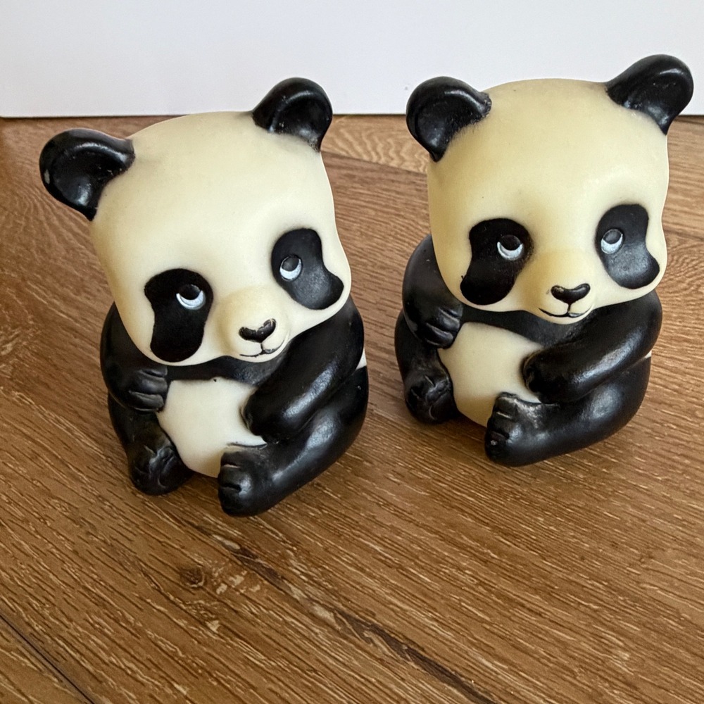 Vintage 1975 R Dakin & Co Panda Bear Figures Set of 2 Rubber Vinyl Collectible